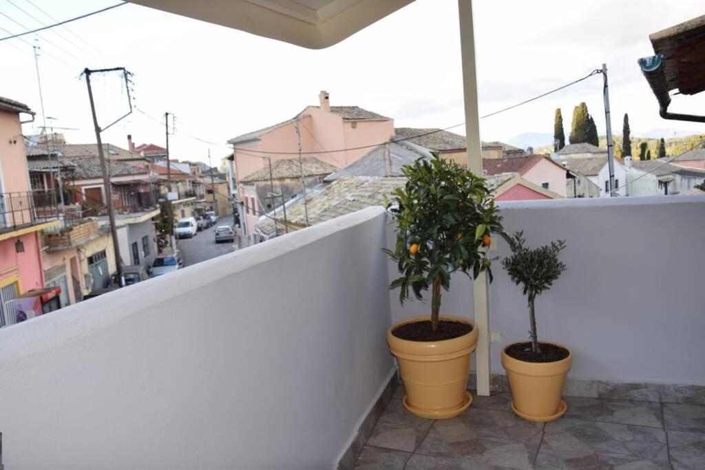 Apartament Laundry House Sinarádes Zewnętrze zdjęcie